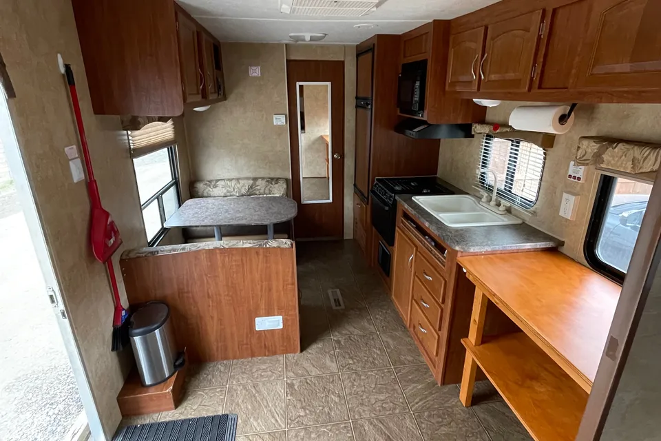 Steven's Jayco 22FB Travel Trailer