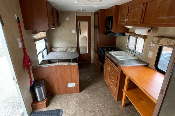 Steven's Jayco 22FB Travel Trailer