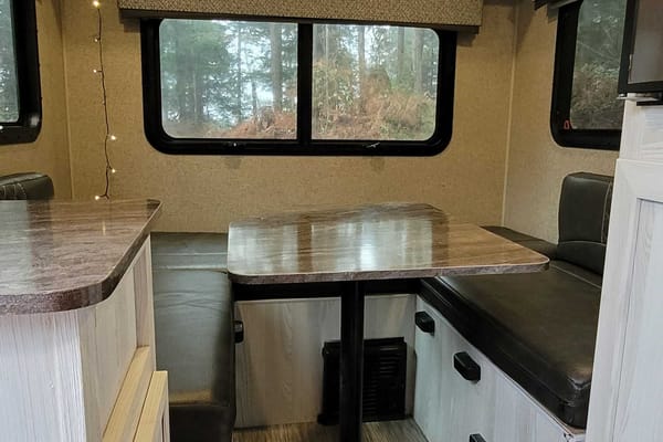 Paul's Modern Boler! Geo Pro 14FK Trailer