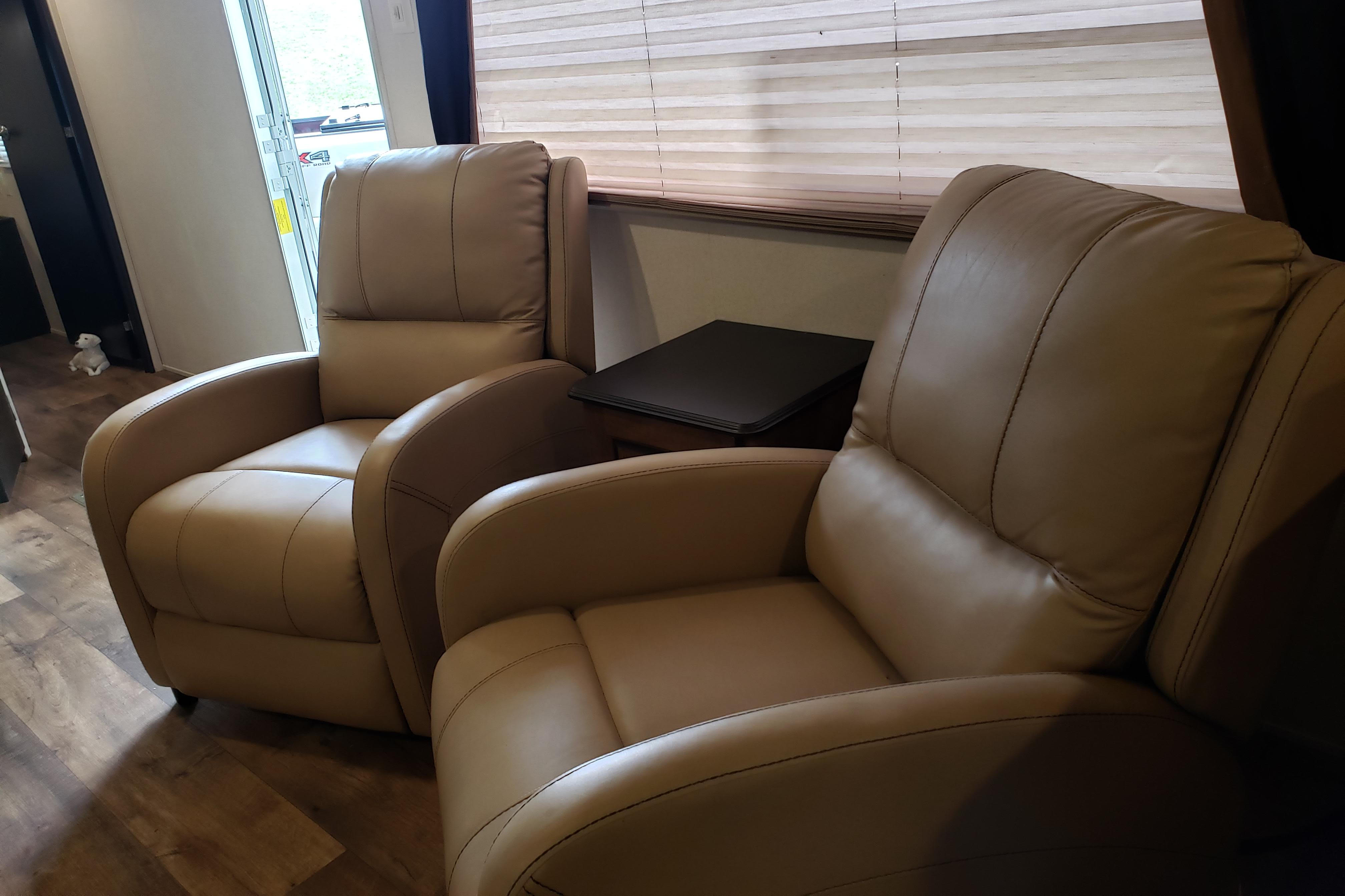 Dave'n'Jackie's Forest River Travel Trailer