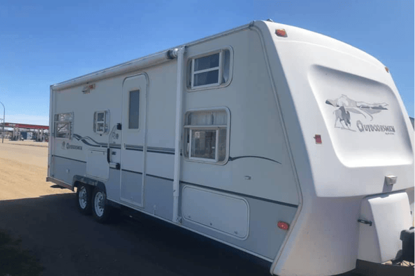 Outdoorsman Travel Trailer- Sleeps 8 !