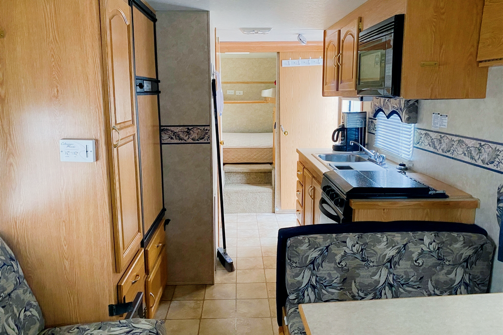 Outdoorsman Travel Trailer- Sleeps 8 !