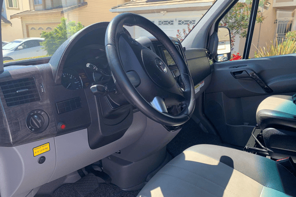 2019 Mercedes 19' Sprinter for Two - Super Clean