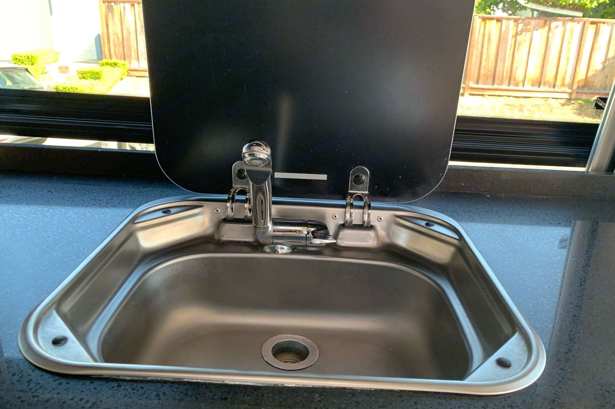 2019 Mercedes 19' Sprinter for Two - Super Clean