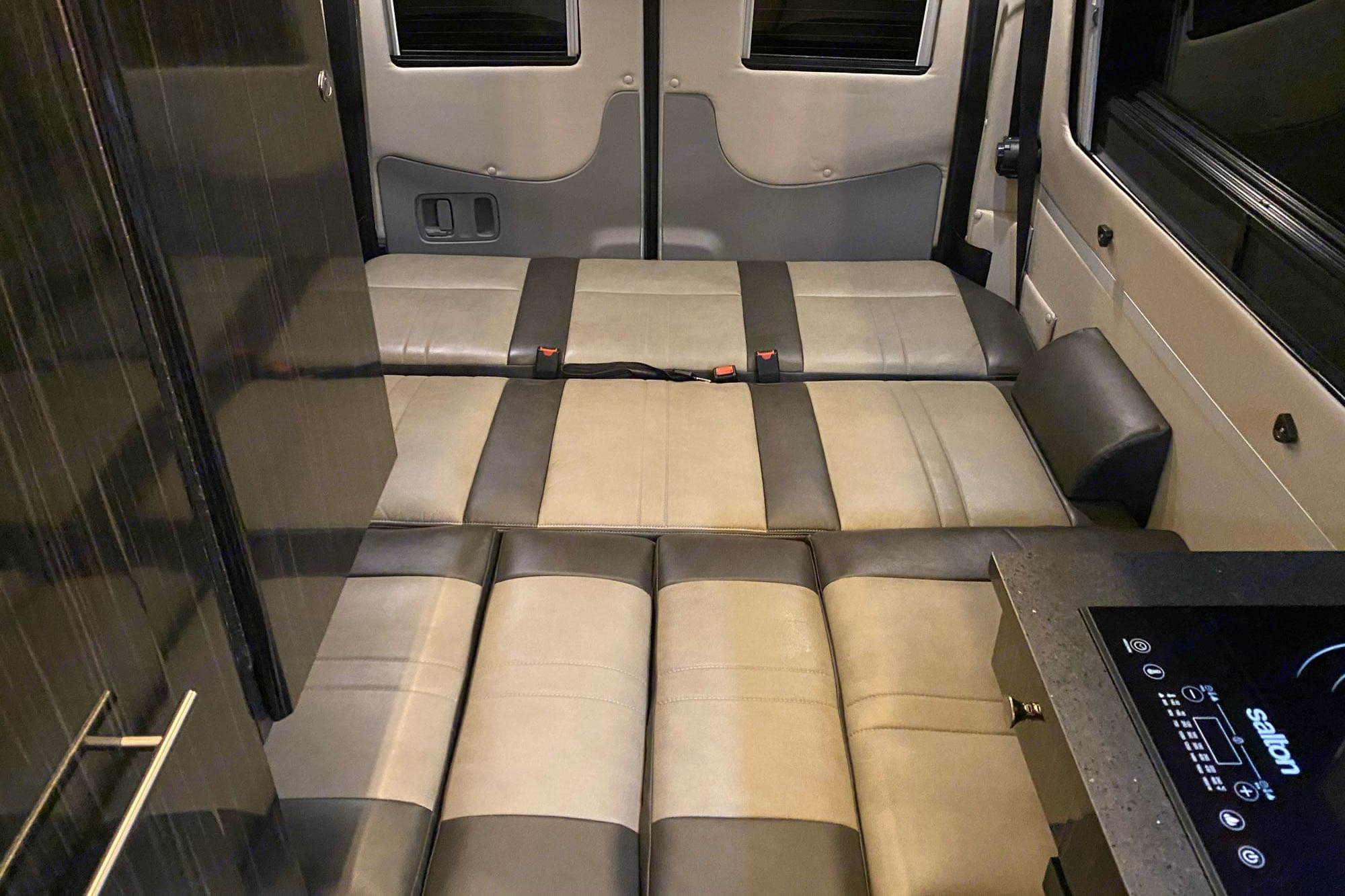 2019 Mercedes 19' Sprinter for Two - Super Clean