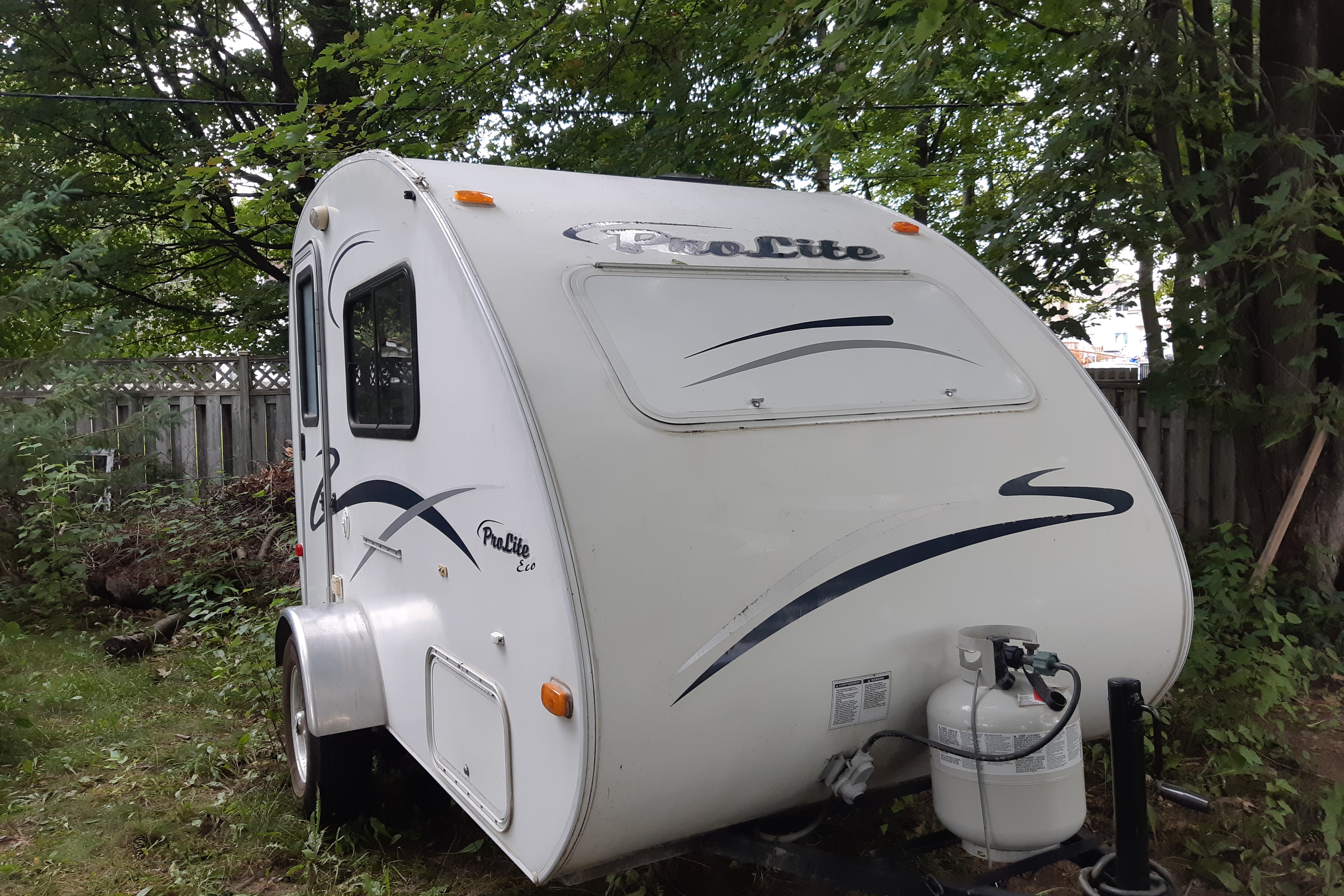Christian et Lyne  Prolite Eco Mini-roulotte