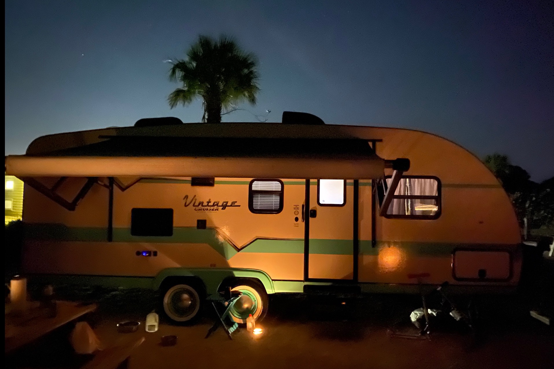 “Verna the Vintage Cruiser” 2019 Gulf Stream 23QBS