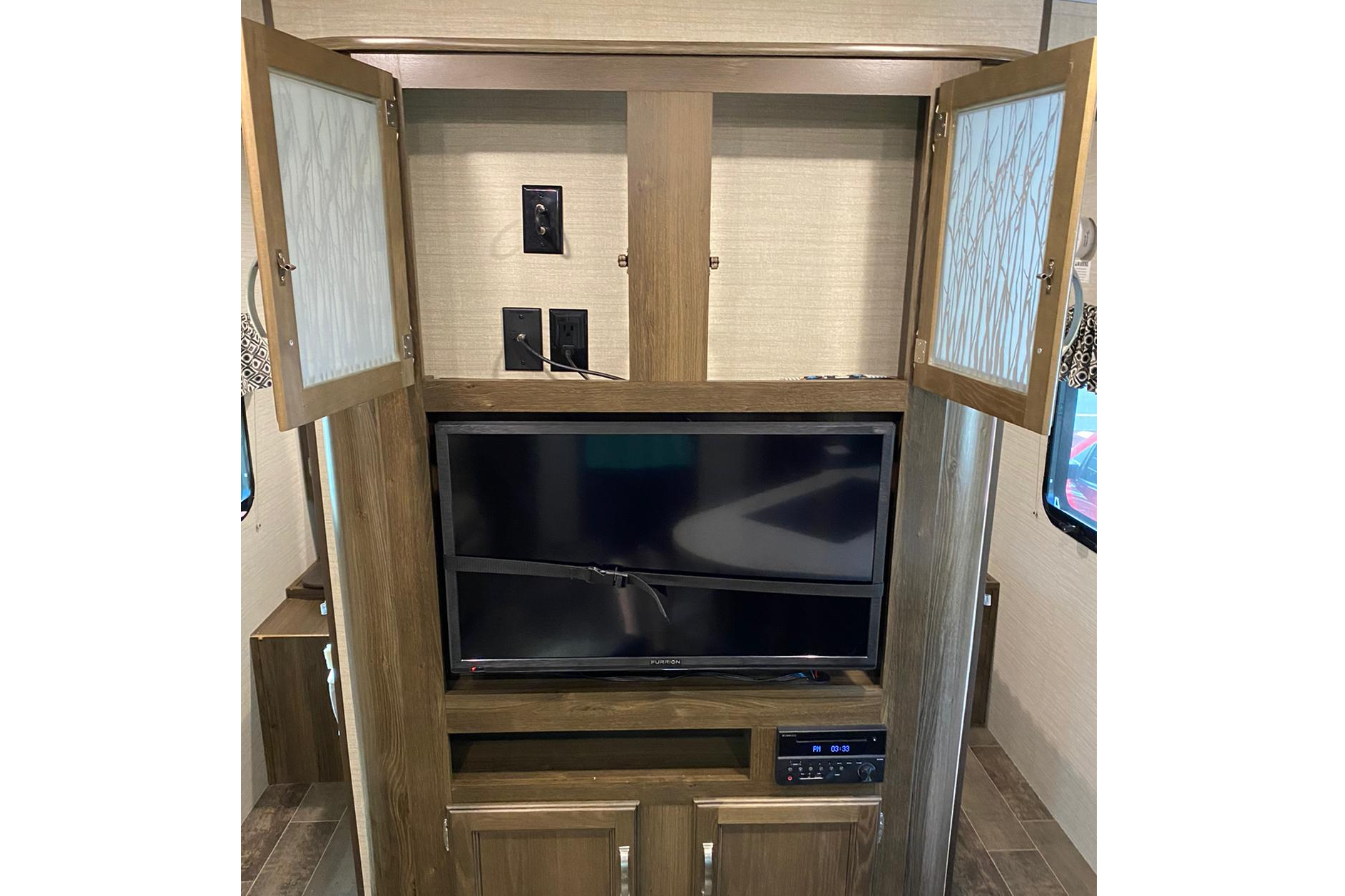 Katinka 's Keystone Bullet Premier 22RBPR  Travel Trailer