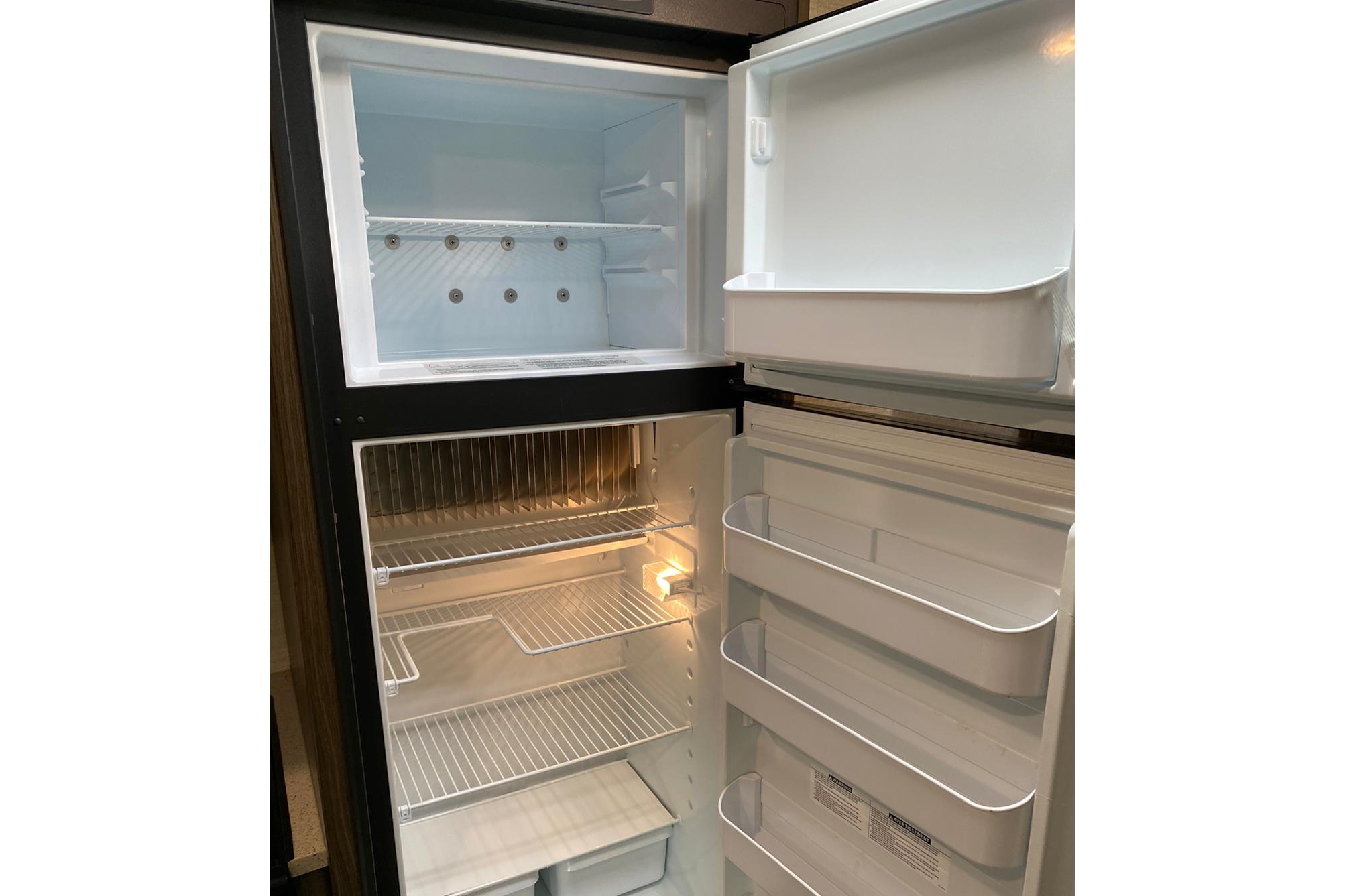 Katinka 's Keystone Bullet Premier 22RBPR  Travel Trailer