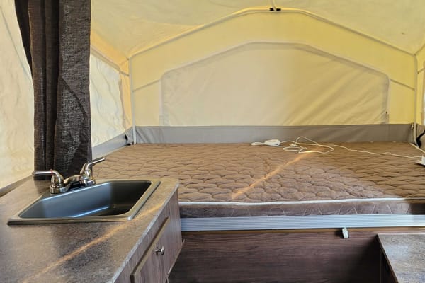 Jordan's Forest River Rockwood Tent Trailer