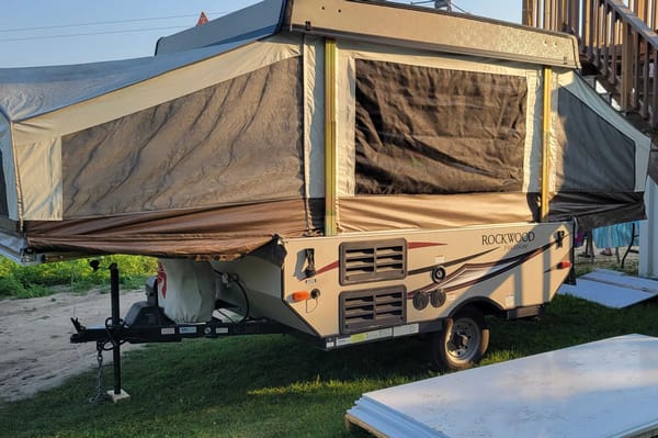 Jordan's Forest River Rockwood Tent Trailer