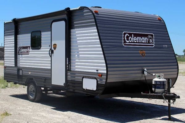 Grace The Dutchman Coleman Lantern 17B Travel Trailer