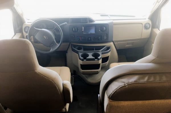 2019 Thor Motor Coach Freedom Elite 30fe Class C