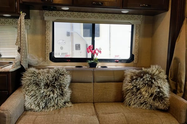 2019 Thor Motor Coach Freedom Elite 30fe Class C