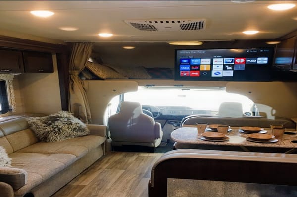 2019 Thor Motor Coach Freedom Elite 30fe Class C