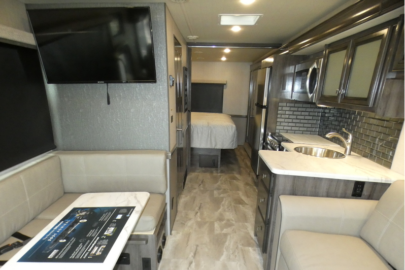 Holiday Rambler Admiral Class A