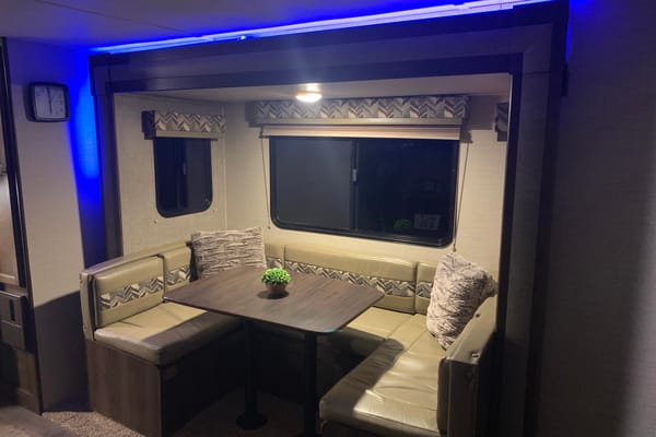 Keystone Bullet 247BHSE Bunkhouse (half ton towable)