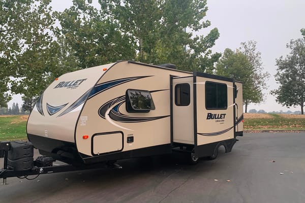Keystone Bullet 247BHSE Bunkhouse (half ton towable)