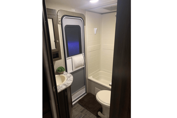 Keystone Bullet 247BHSE Bunkhouse (half ton towable)