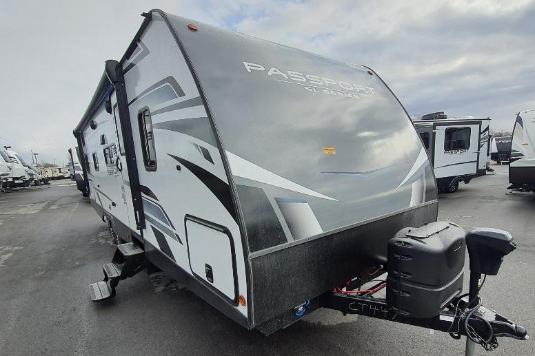 Frank's Family Fun Zone Keystone 2022 Travel Trailer