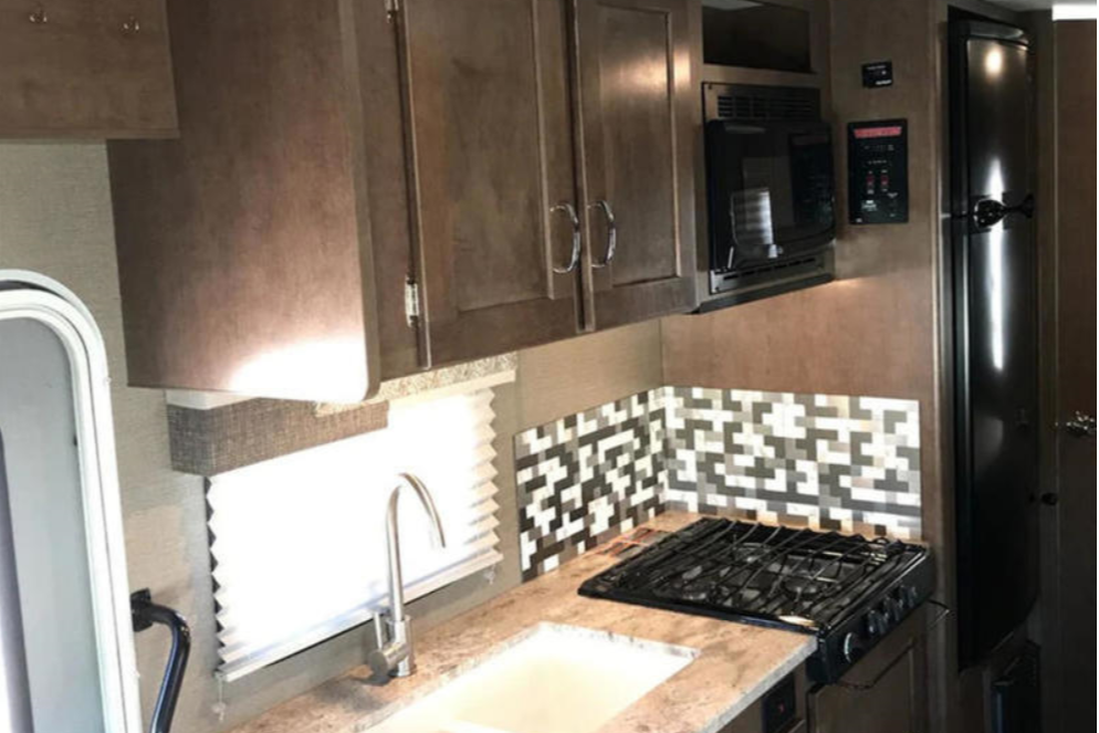 *NEW* Winnebago Outlook