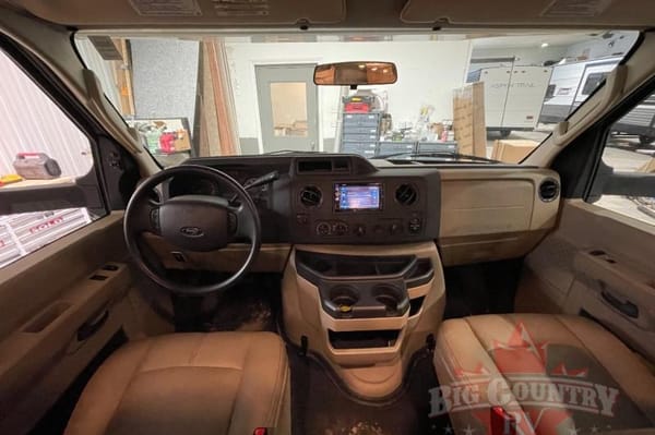 2020 Fourwinds 30D Class C