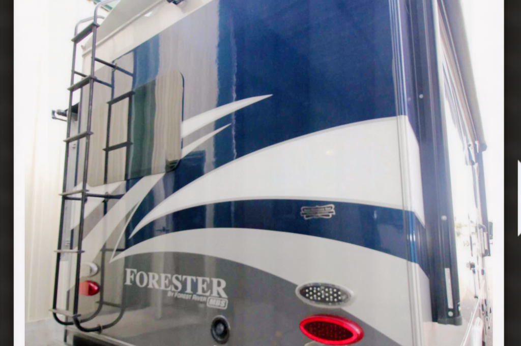 Forest River Forester 2401W MBS Class C