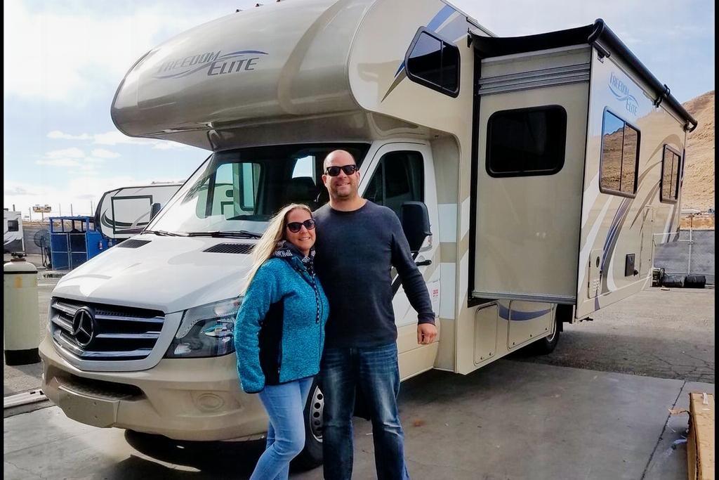 2019 Thor Motor Coach Freedom Elite Class C Delivery Included