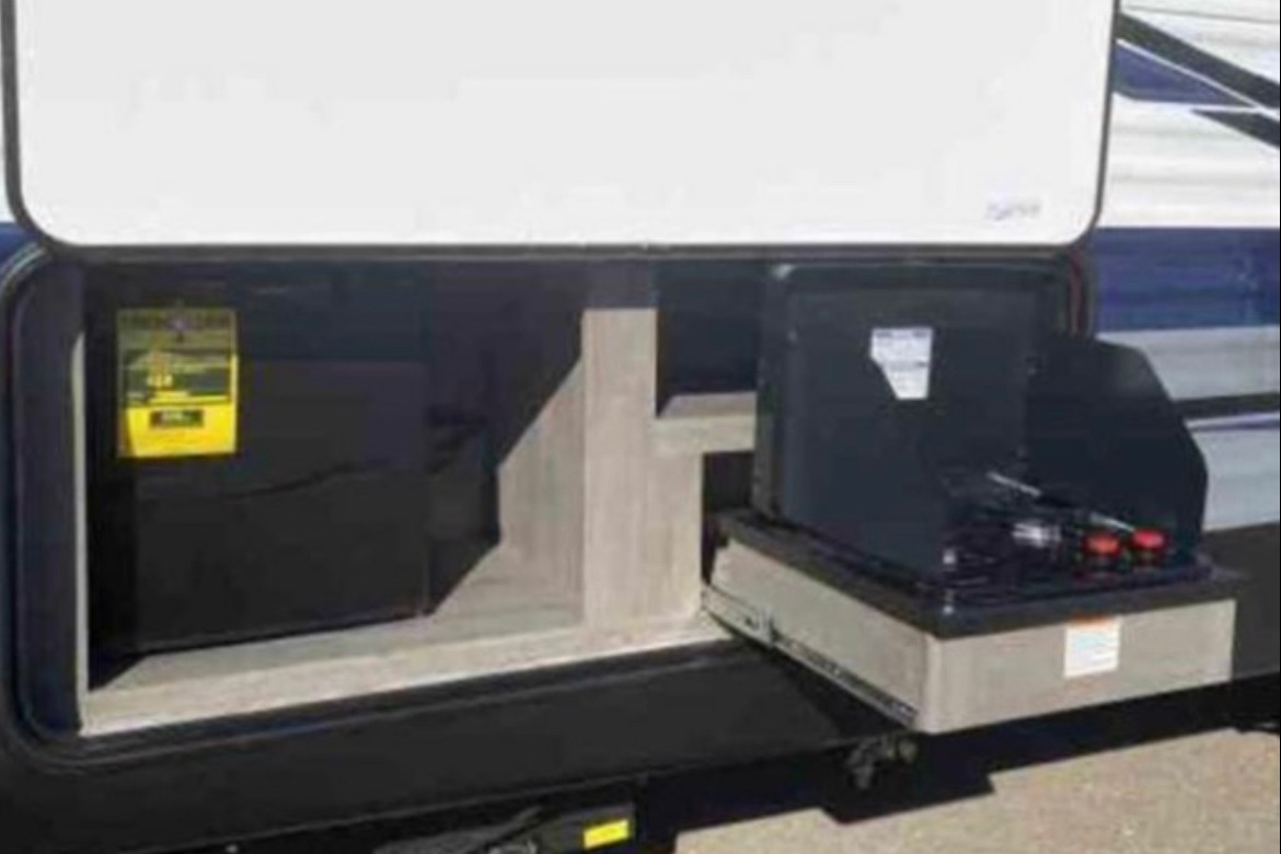 Keystone Springdale  298BH Travel Trailer