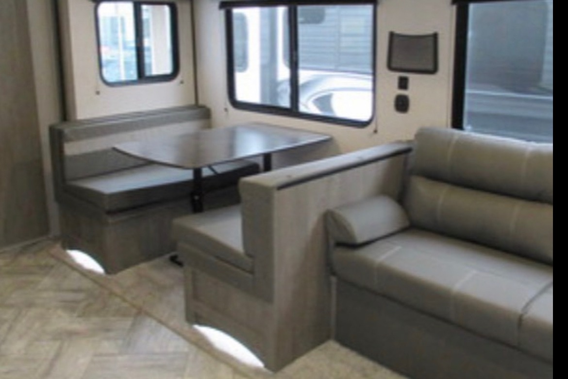 Keystone Springdale  298BH Travel Trailer