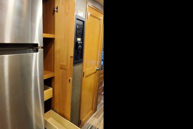 Watchorn's Thor Motor Coach Miramar 34.4 Class A