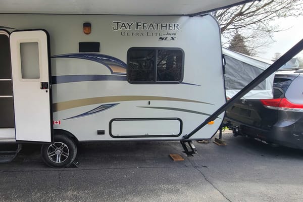JCs Jayco Jayfeather 16XRB Hybrid