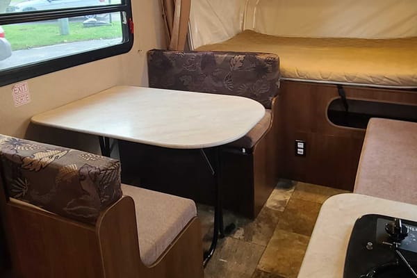 JCs Jayco Jayfeather 16XRB Hybrid