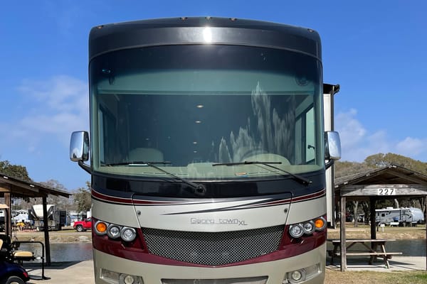 Forest River Georgetown XL 360DS Class A
