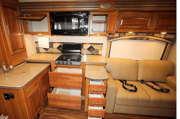 "Fun-Class" Jayco Precept