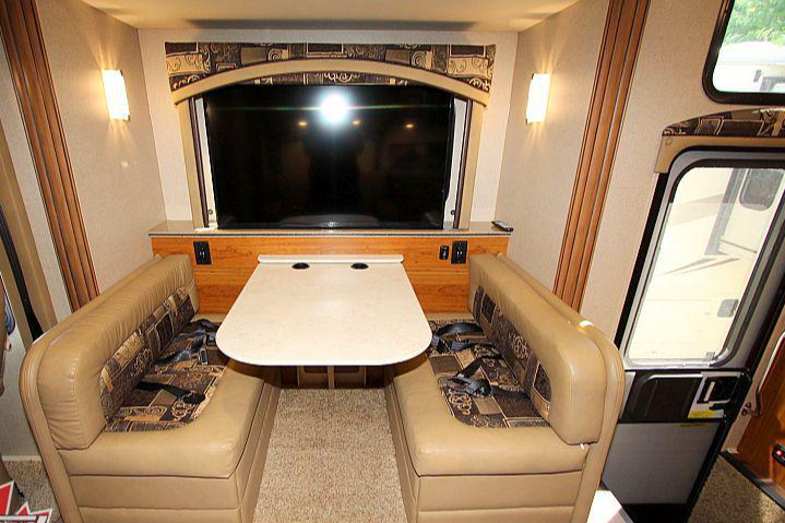 "Fun-Class" Jayco Precept