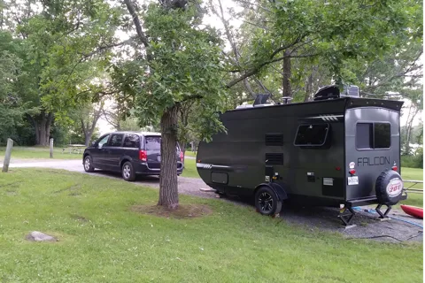 FALCON 19BH Travel Lite