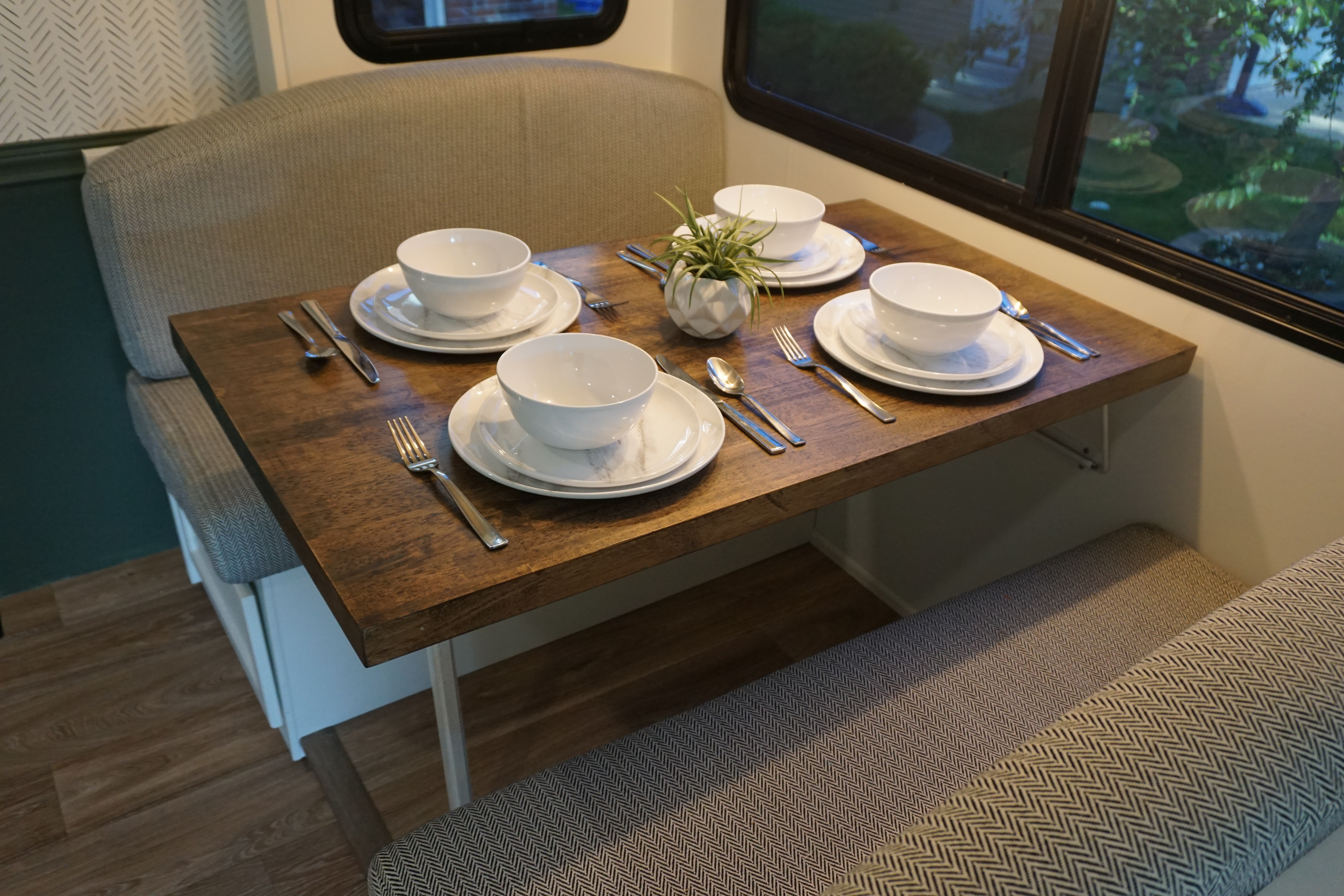 Joy the RV (Completely Renovated Class A)