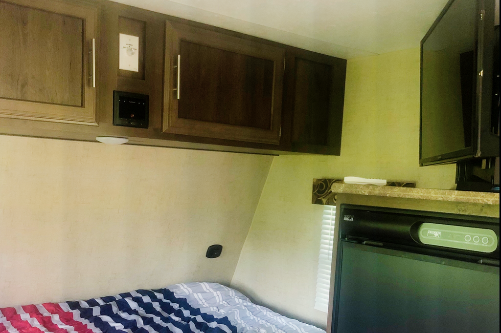 K-Z Sportsmen Classic 151RB Travel Trailer