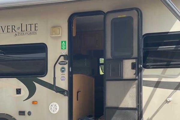 Hoglo's Evergreen Ever-lite Travel Trailer