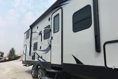 Just the right amount of Luxury- Kodiak Ultra Lite Travel Trailer