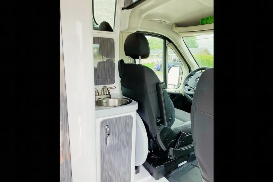 Loft sur la Route - Montecarlo FB21 Classe B