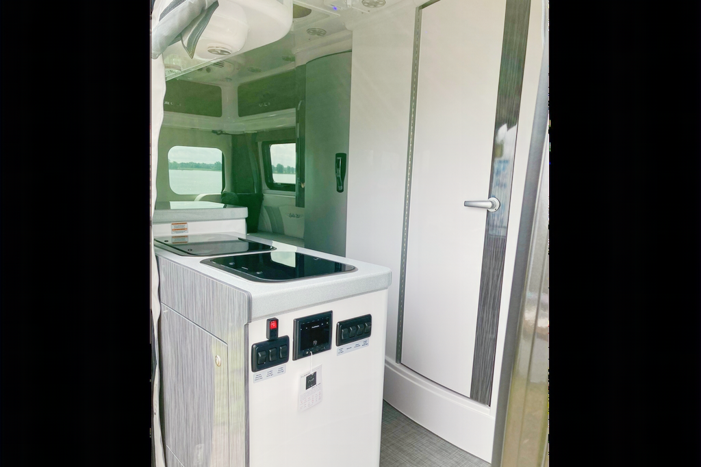 Loft sur la Route - Montecarlo FB21 Classe B 