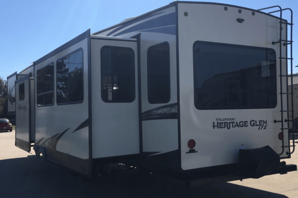 Rick 's Forest River Wildwood Heritage Glen LTZ Fifth Wheel
