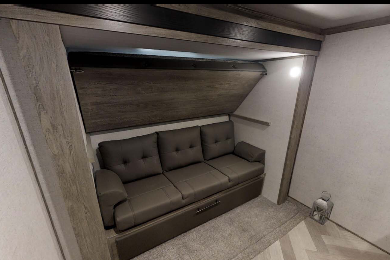 Rick 's Forest River Wildwood Heritage Glen LTZ  Fifth Wheel