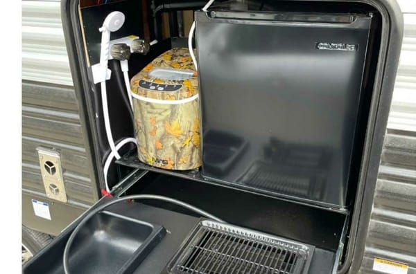 Brand new 2021 cherokee limited trailer