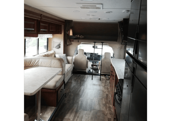Forest River Sunseeker Classe C 31 pieds (2017)