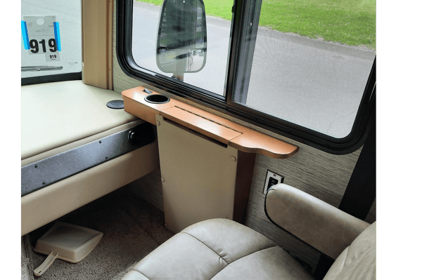 Steve's Newmar Bay Star Class A