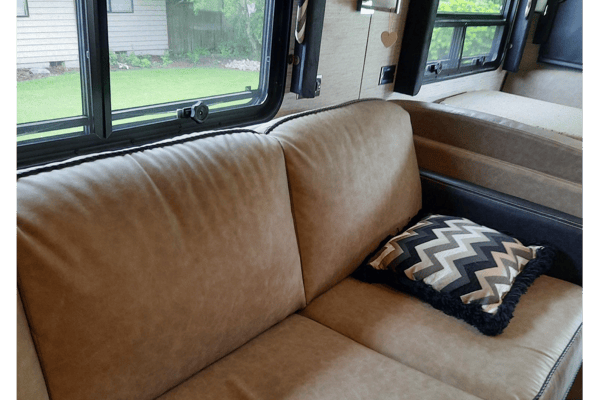 Steve's Newmar Bay Star Class A