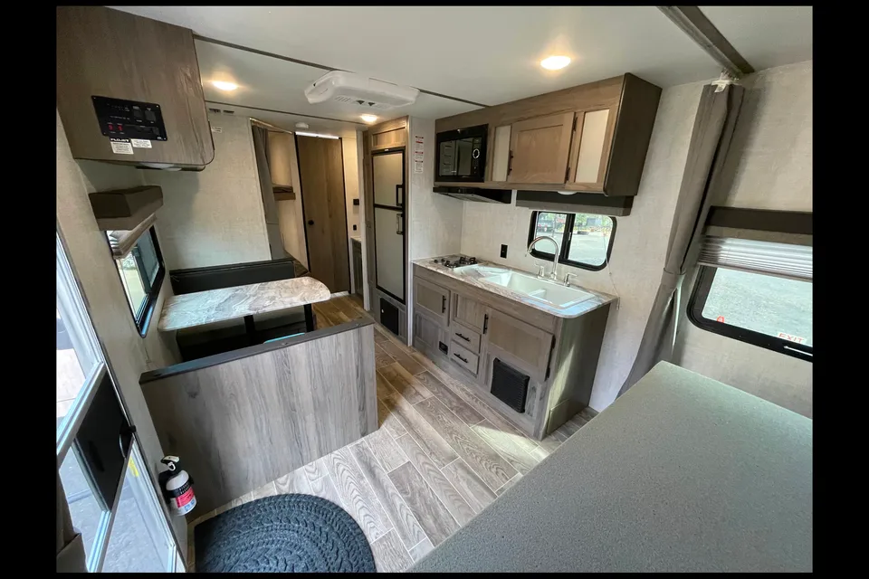 Spacious Clean New 27' Ultra-Lite Travel Trailer